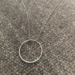Silver geometric circle necklace
